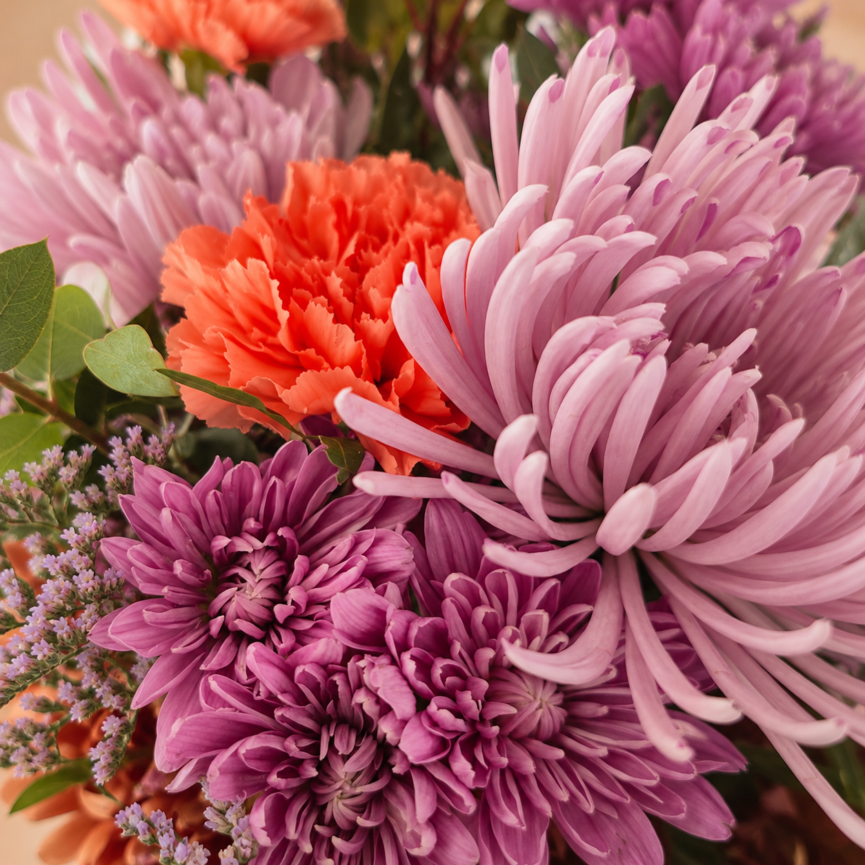 Ramo floral en tonos pastel 2