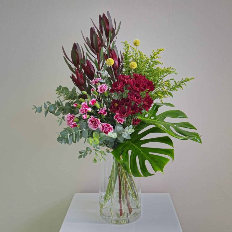 Ramo Leucadendron y Monstera